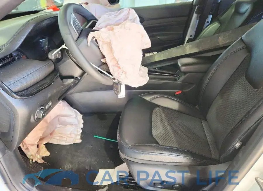 3C4NJDBN3ST606286# 7