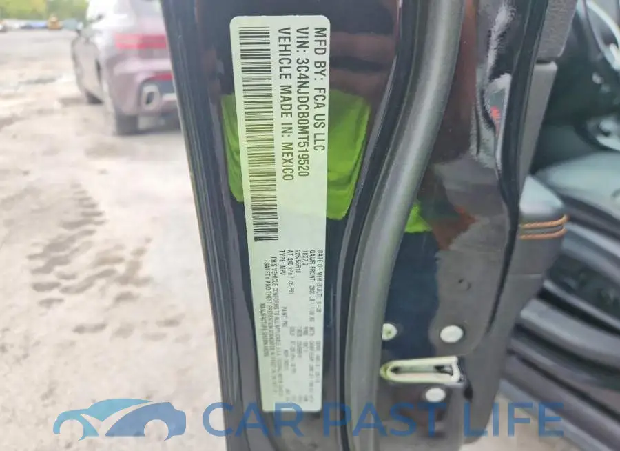 3C4NJDCB0MT519520# 13