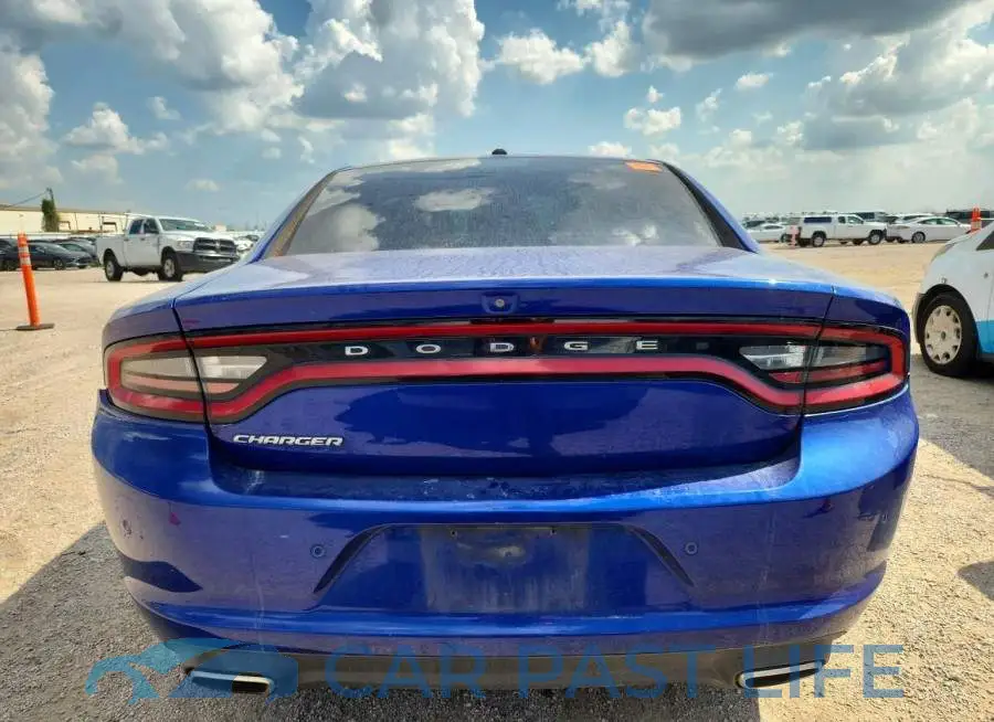 2C3CDXBG1KH748215# 6