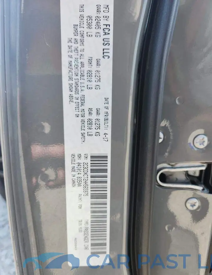 2C3CDXCT2HH565975# 13
