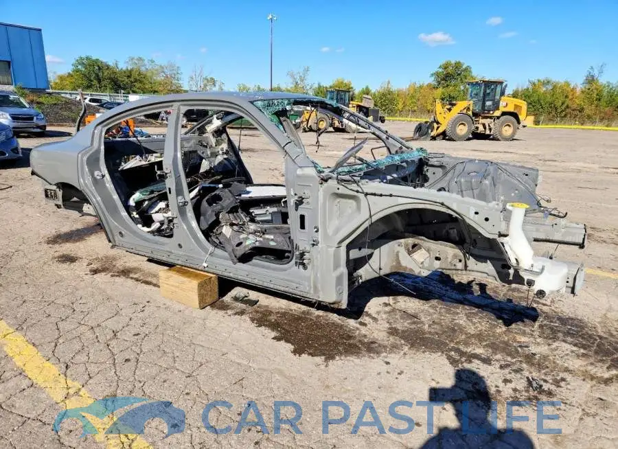 2C3CDXGJ4HH596038# 4