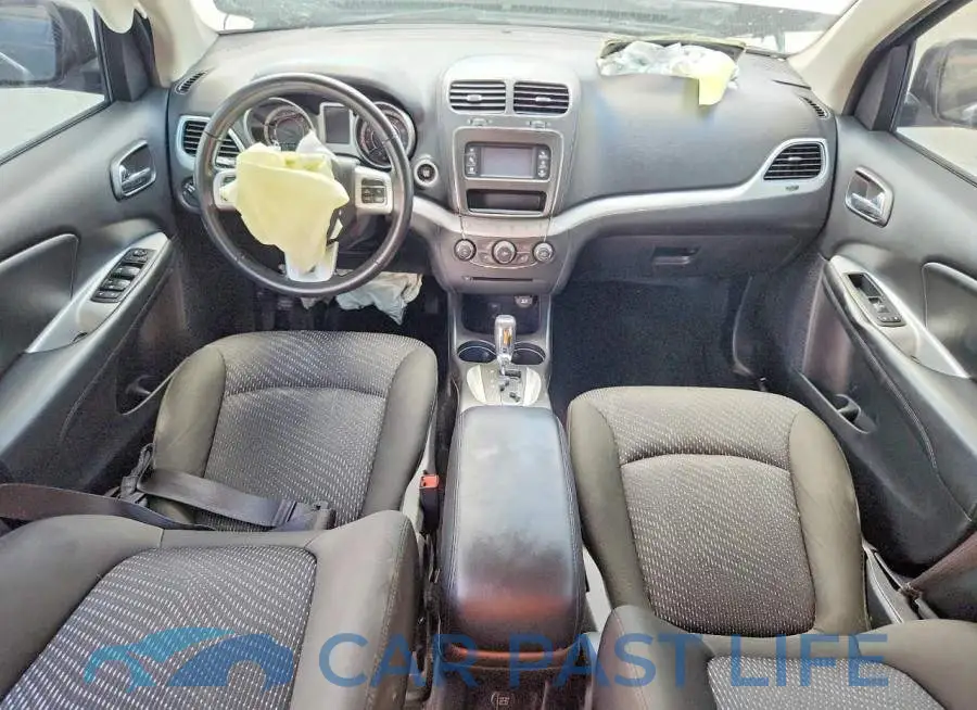 3C4PDCAB1LT276408# 8