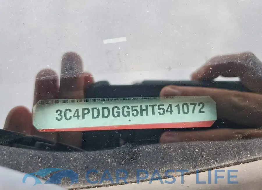 3C4PDDGG5HT541072# 13