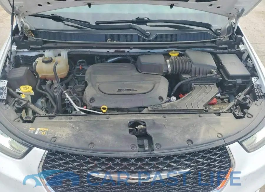 2C4RC1BG2NR233714# 12