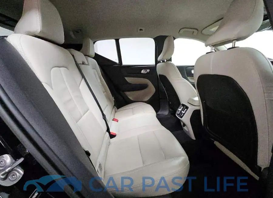 YV4162UK8N2762883# 11