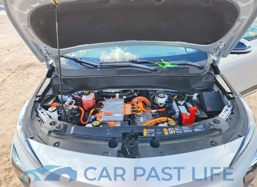 1G1FZ6S07P4108885# 12