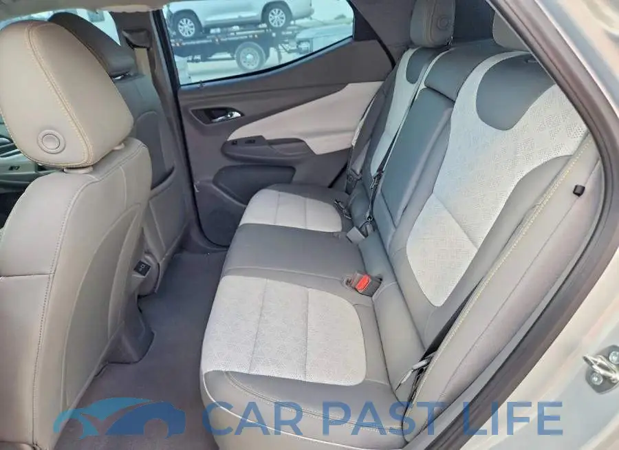 1G1FZ6S0XP4202193# 10