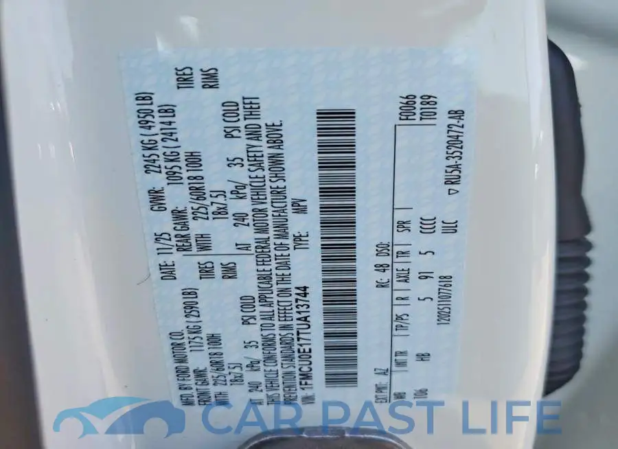 1FMCU0E17TUA13744# 13