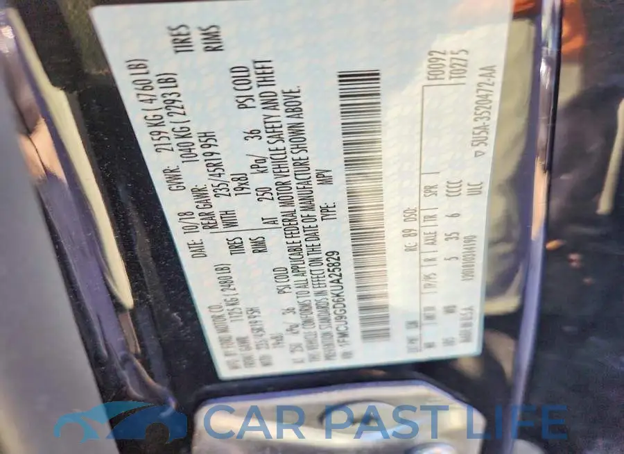 1FMCU9GD6KUA25829# 14