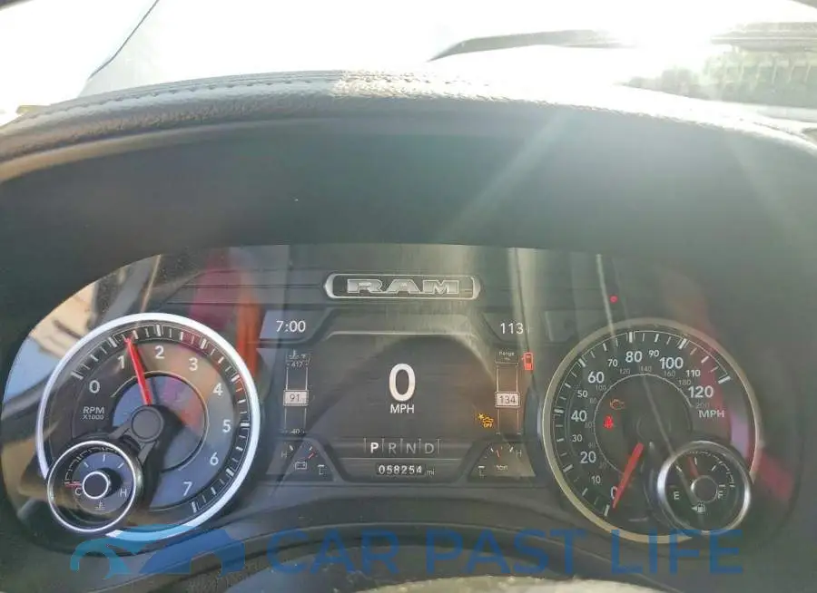 1C6SRFJT8MN816951# 9