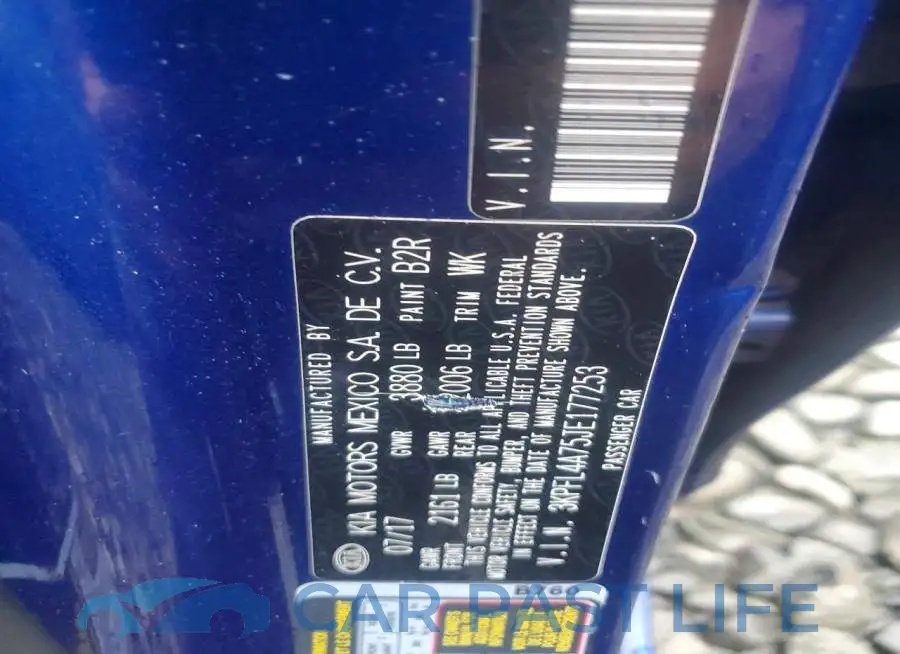 3KPFL4A75JE177253# 12