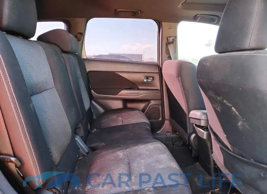 JA4AD3A32JZ018722# 11