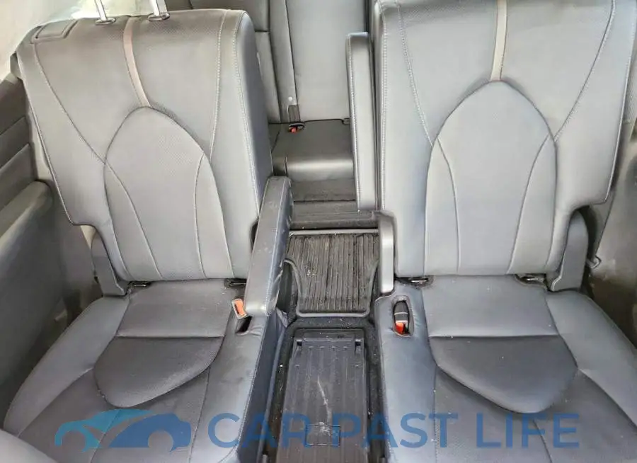5TDAAAB51RS034281# 10