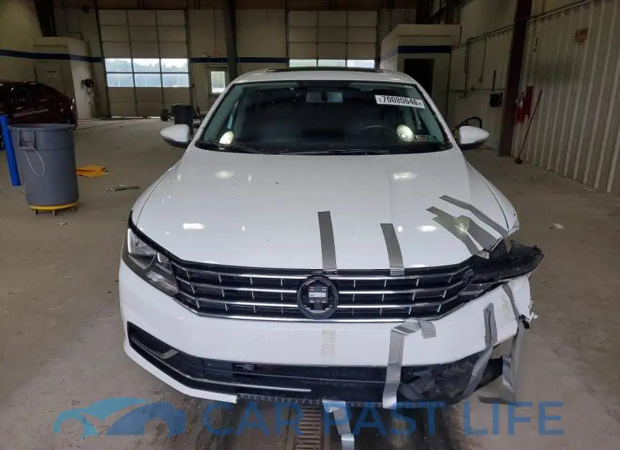 1VWLA7A33KC000813# 5