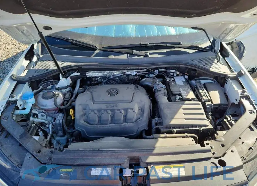 3VVAB7AX3RM221252# 12