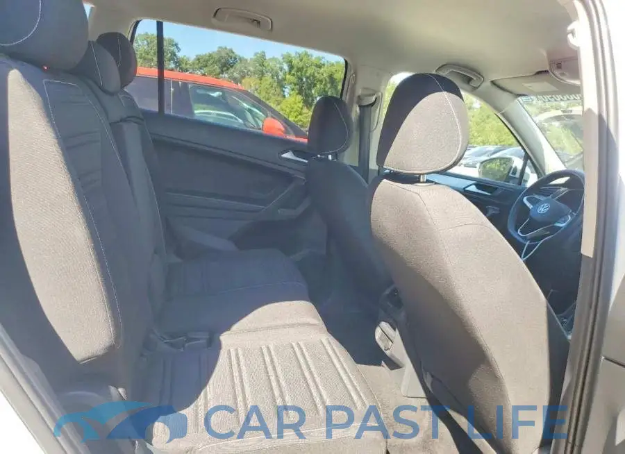 3VVRB7AX2RM158373# 11