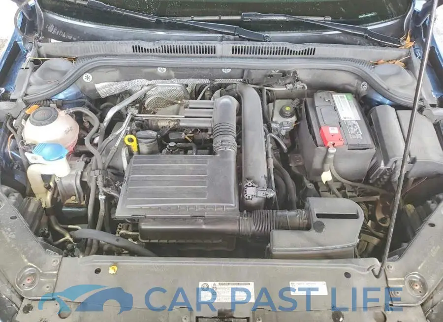 3VW2B7AJ0JM261613# 11