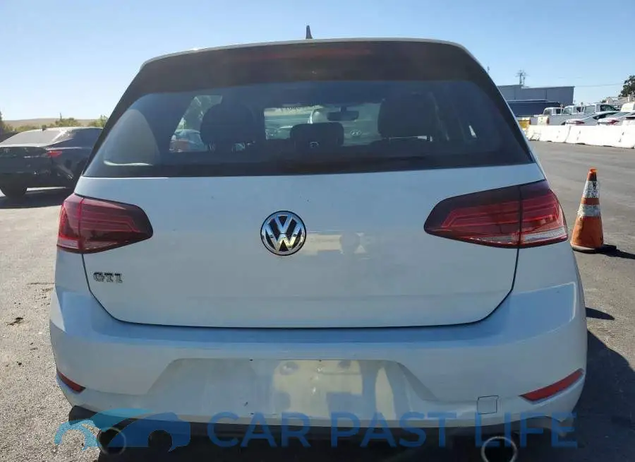 3VW447AU3JM281108# 6