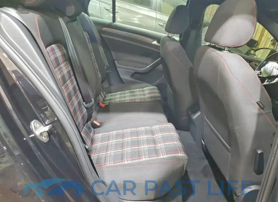 3VW547AU9JM286009# 10