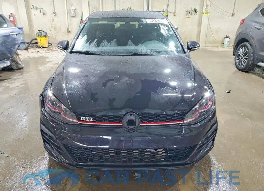 3VW547AU9JM286009# 5