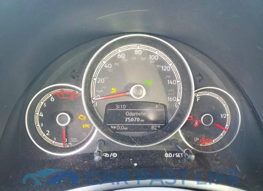 3VW5DAAT4JM516012# 9