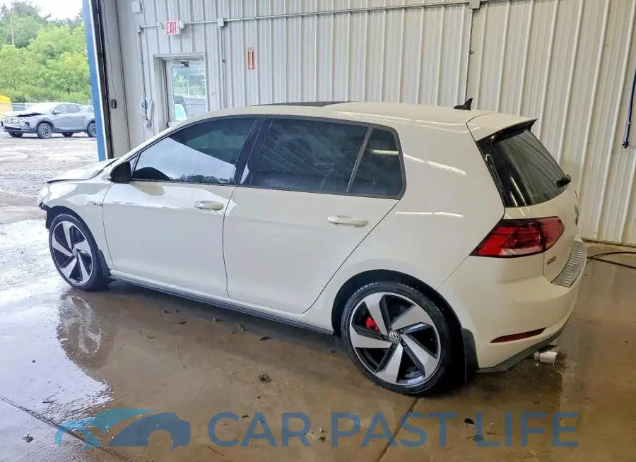 3VW5T7AU9KM031851# 2