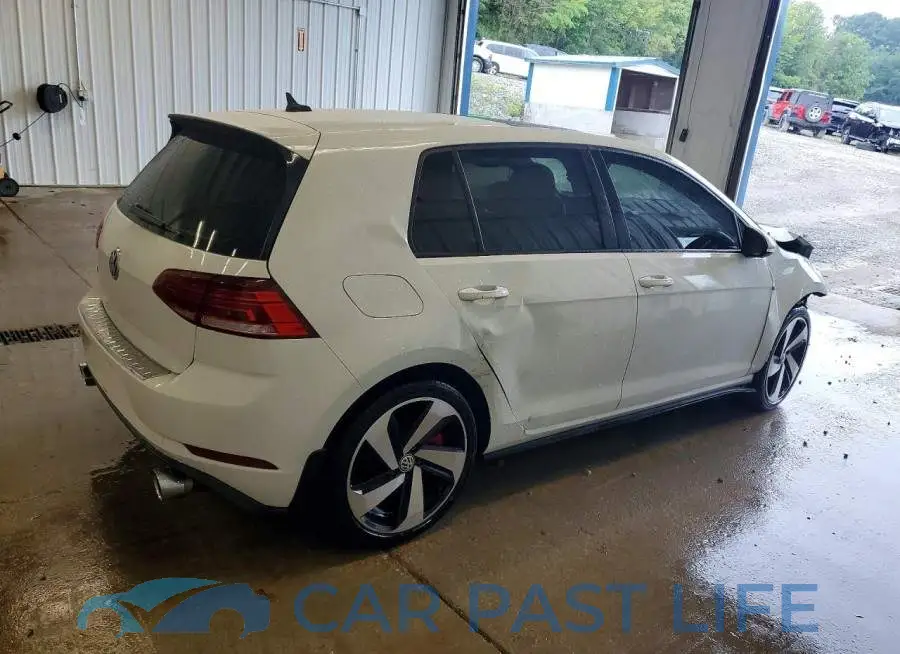 3VW5T7AU9KM031851# 3