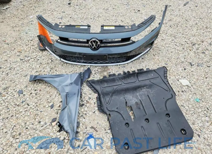 3VW5W7BUXTM044468# 12