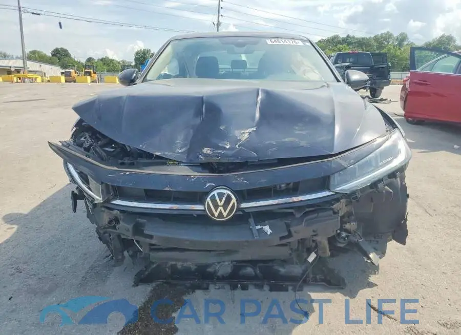 3VW5X7BU6SM077592# 5