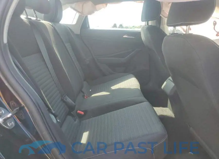 3VW5X7BU6SM077592# 10