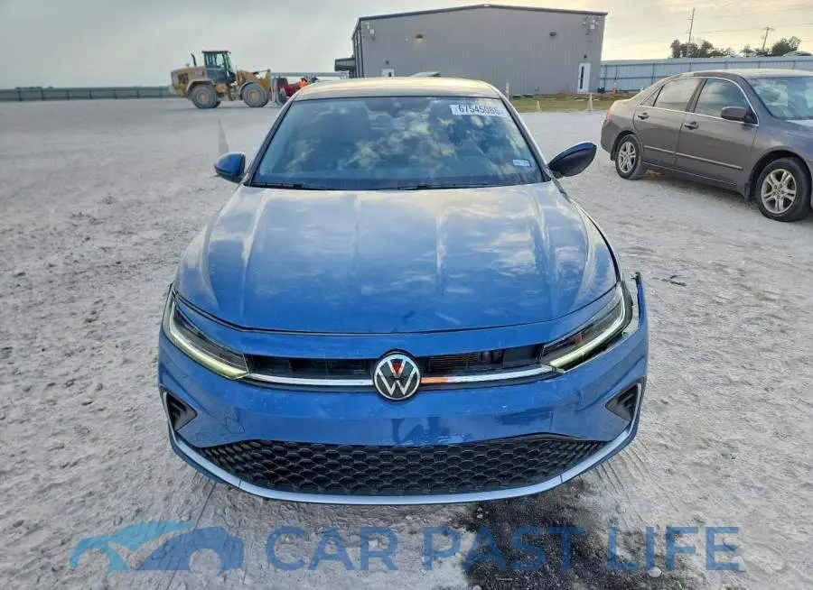 3VW7X7BU8SM093981# 5