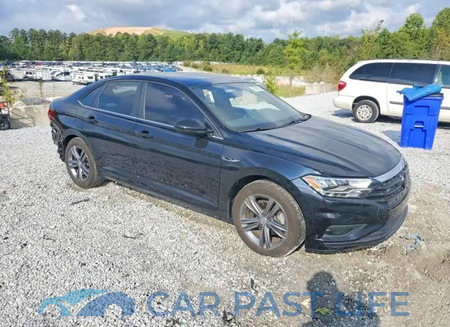 3VWCB7BU5LM071922# 4