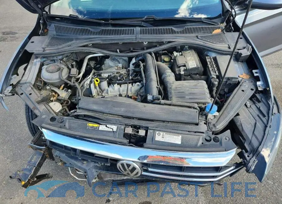 3VWCB7BU6LM002821# 11
