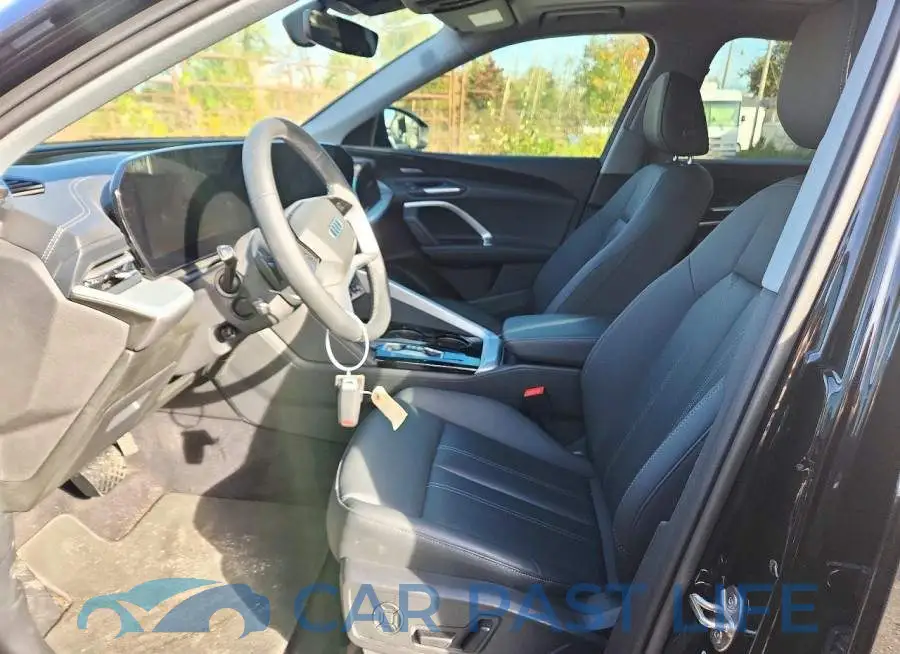 WA12AAGU6T2021913# 7