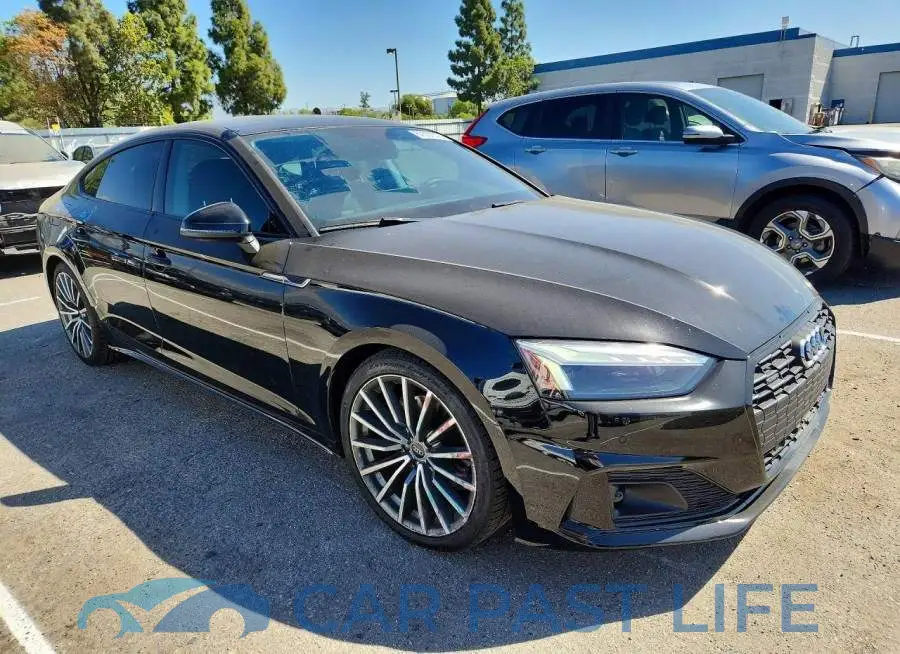WAUCBCF52NA029512# 4