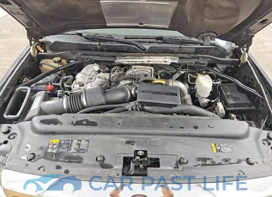 1GT12SEY6KF215147# 11