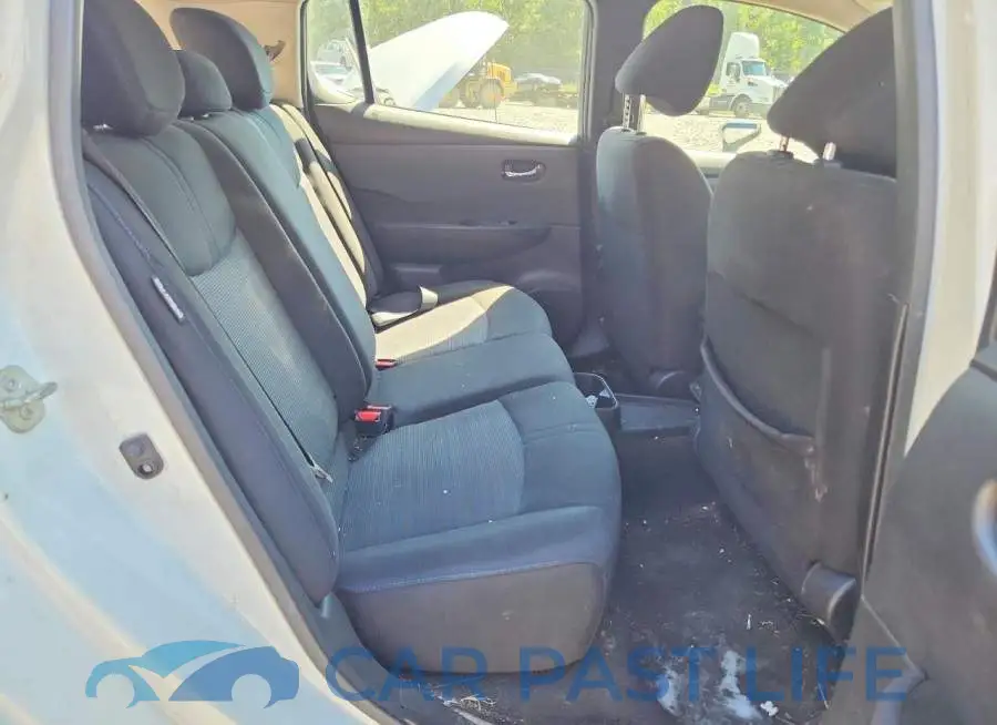 1N4CZ1CVXRC551571# 10