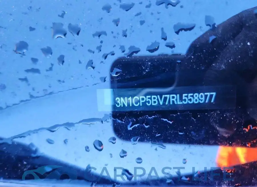 3N1CP5BV7RL558977# 14