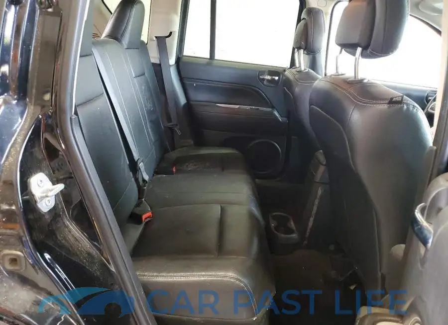 1C4NJDEB1HD163653# 11