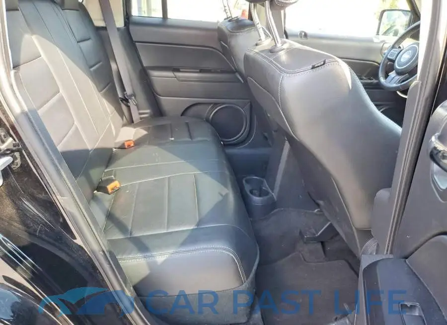 1C4NJRFB9HD210441# 11