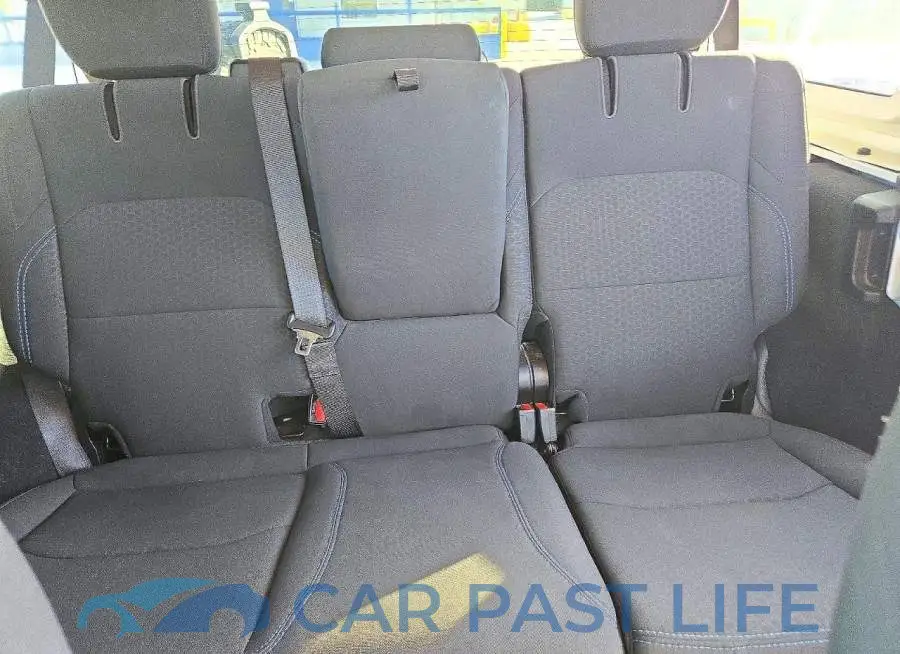 1C4RJXR60RW269596# 10