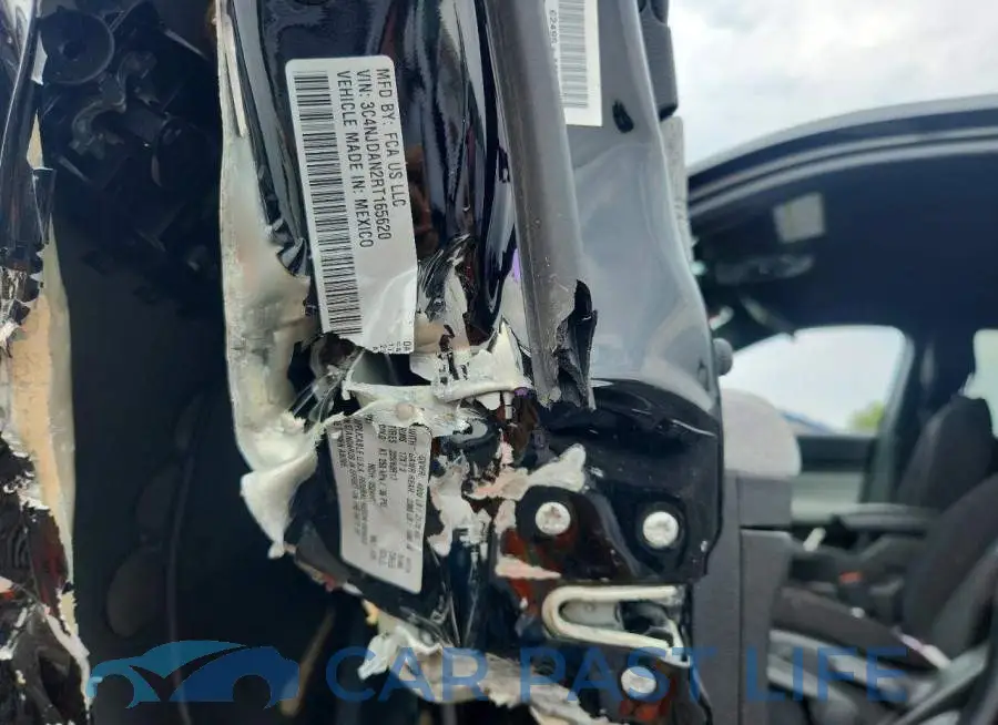 3C4NJDAN2RT165620# 12