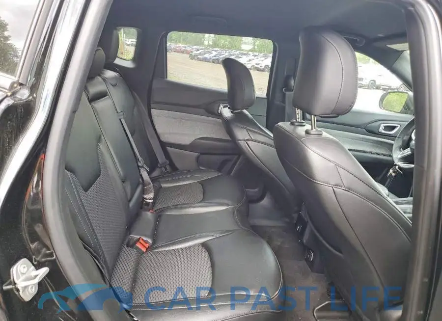 3C4NJDBN6RT139102# 11