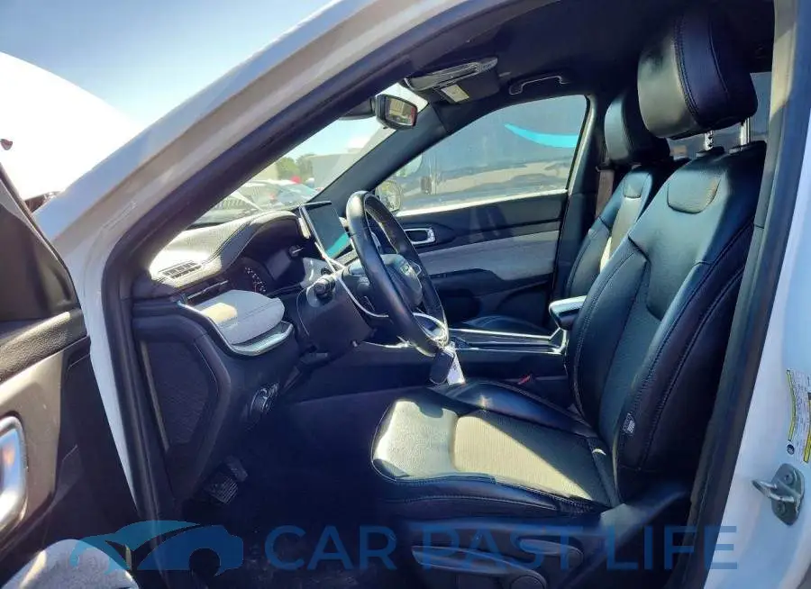 3C4NJDBN8PT562034# 7