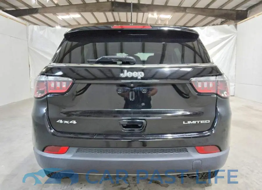 3C4NJDCB5JT326274# 6