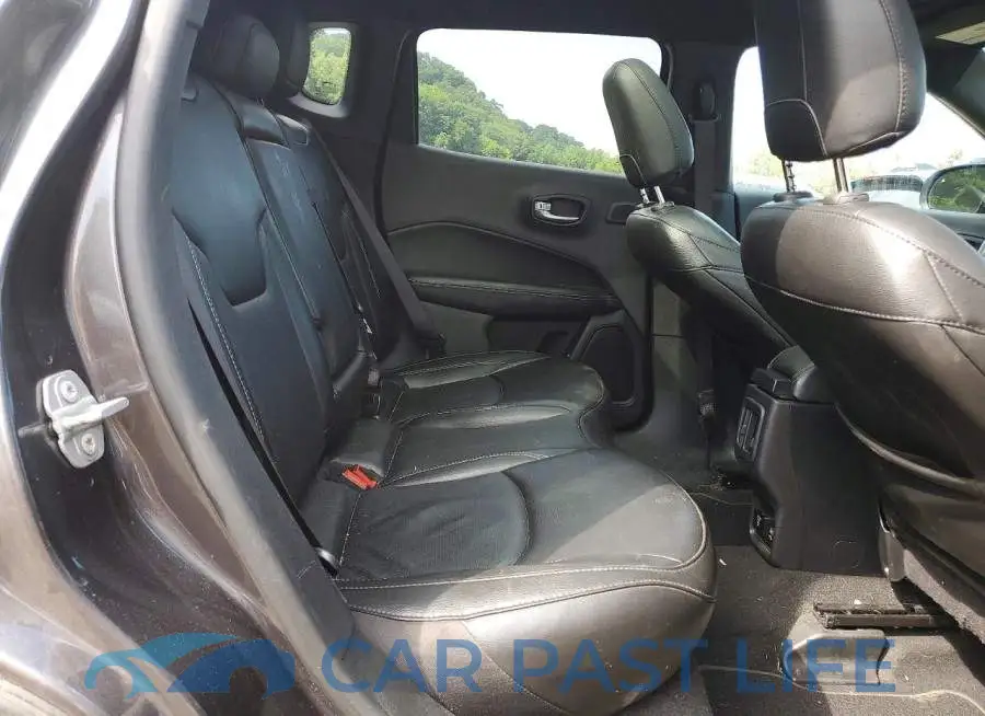 3C4NJDEB9MT568938# 11
