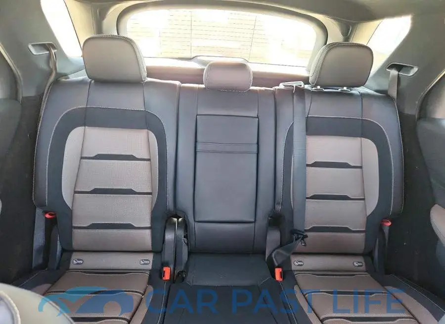 4JGFB6BE6MA302095# 10