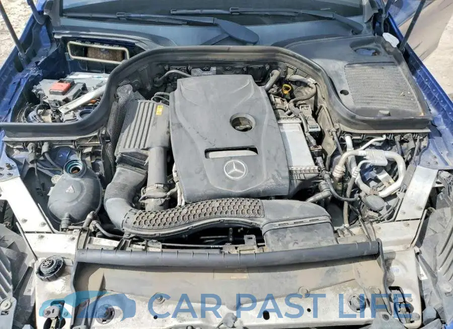 WDC0G4JB4KV117504# 12