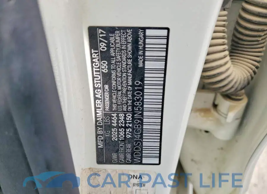 WDDSJ4GB9JN583019# 12