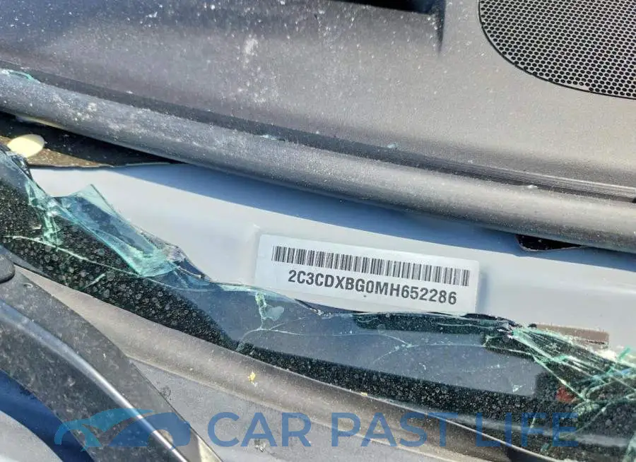 2C3CDXBG0MH652286# 12